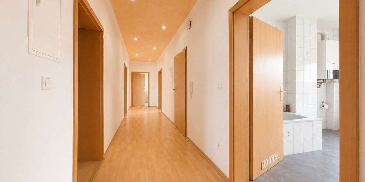 Etagenwohnung Fürth Südstadt - 5 Zimmer, 120 m&sup2;, 340.000&euro; | Angebot:27019209