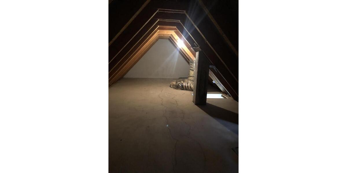 Dachgeschoßwohnung Feucht - 2 Zimmer, 53 m&sup2;, 680&euro; | Angebot:25932416