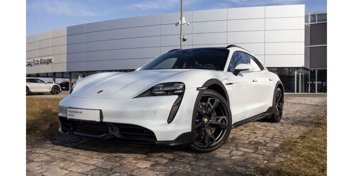 Porsche Taycan 38.000 km 88.990 &euro; Nürnberg 90425