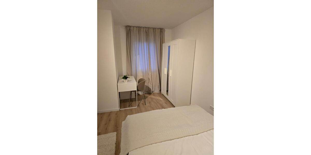 Etagenwohnung Fürth Südstadt - 1 Zimmer, 35 m&sup2;, 650&euro; | Angebot:26619260