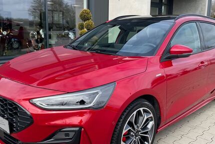Ford Focus 17.464 km 23.960 &euro; Lonnerstadt 91475