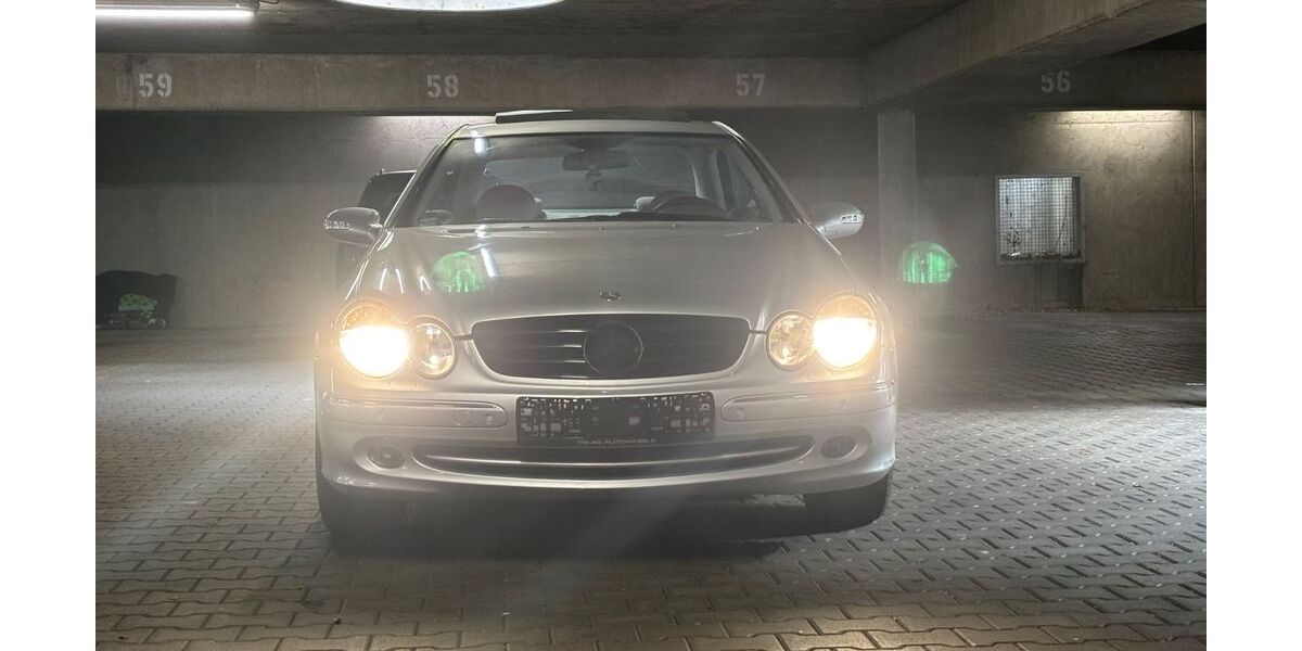 Mercedes-Benz CLK 320 187.000 km 4.800 &euro; Erlangen 91056