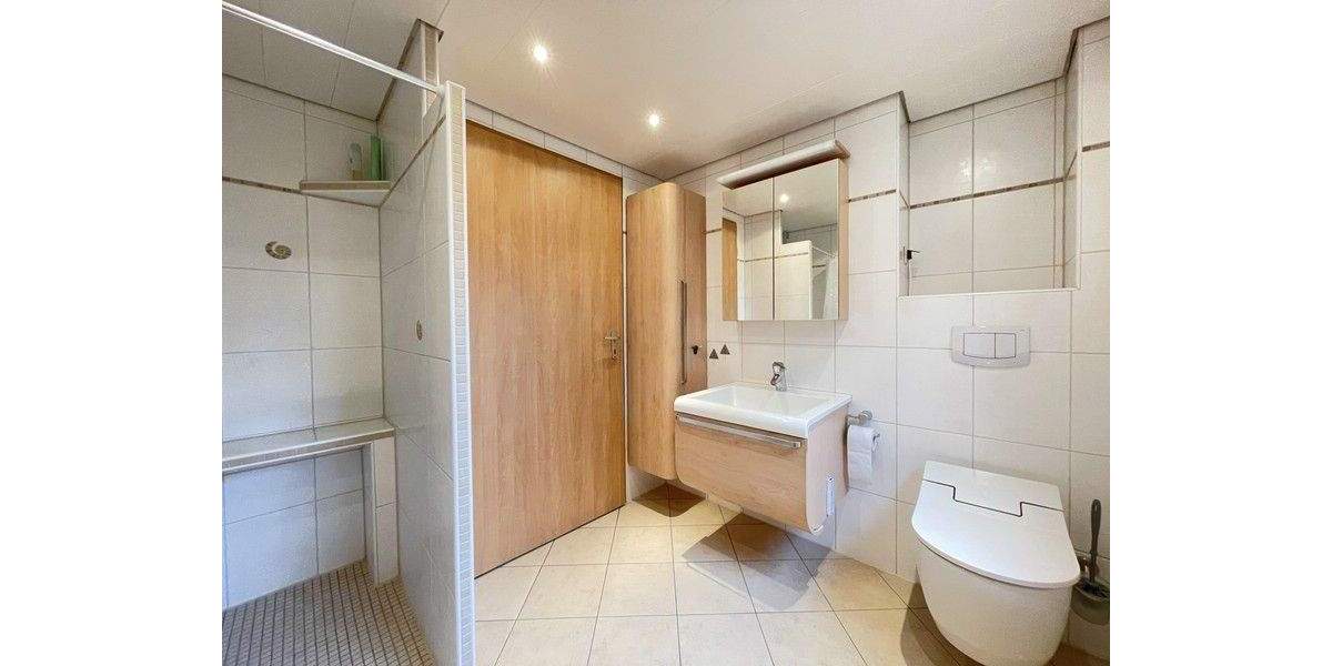 Einfamilienhaus Lauf - 5 Zimmer, 117 m&sup2;, 258.000&euro; | Angebot:25699464