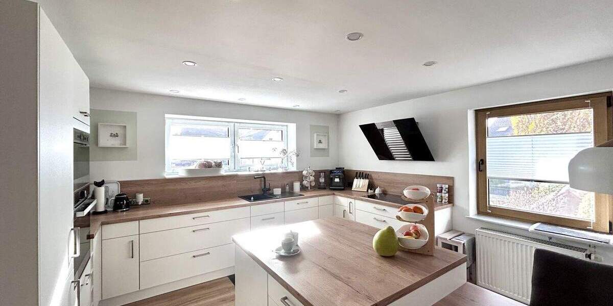 Mehrfamilienhaus, Wohnhaus Langensendelbach - 7 Zimmer, 237 m&sup2;, 664.000&euro; | Angebot:25701556