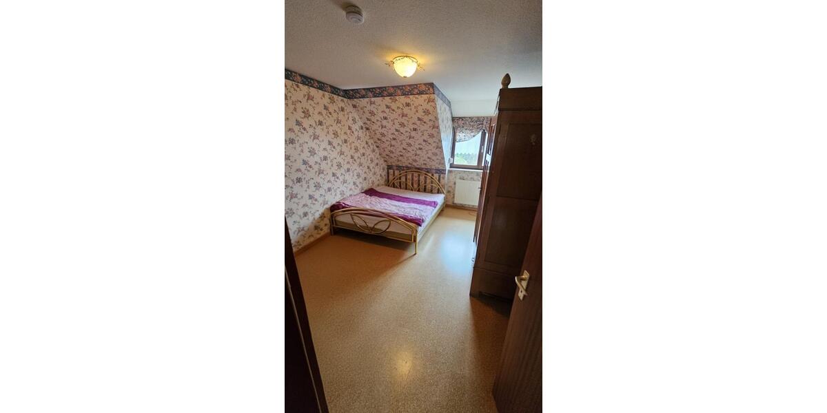 Dachgeschoßwohnung Nürnberg Eibach - 4 Zimmer, 105 m&sup2;, 399.000&euro; | Angebot:24869445