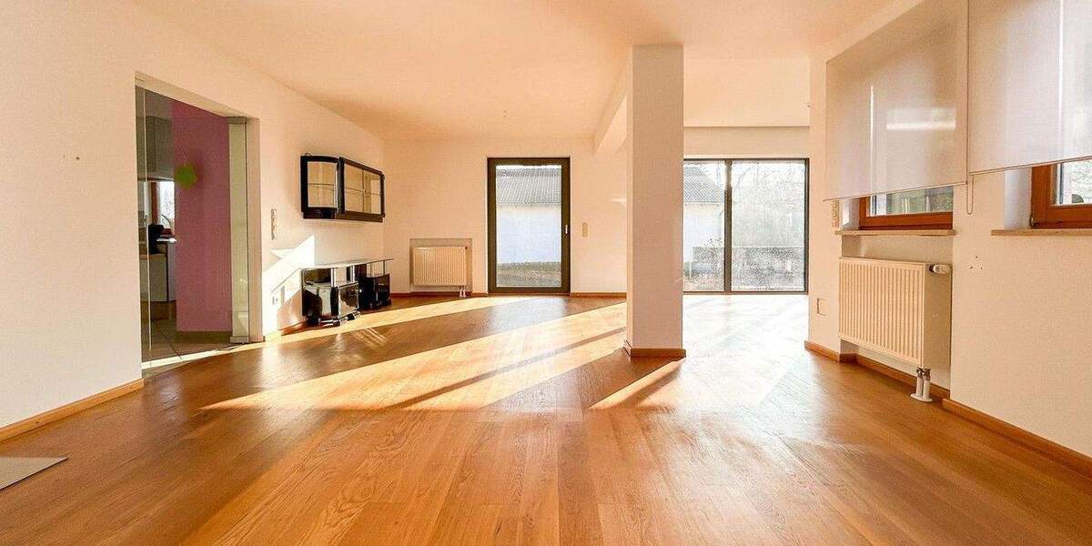 Einfamilienhaus Fürth Vach - 7 Zimmer, 218 m&sup2;, 849.000&euro; | Angebot:25722349