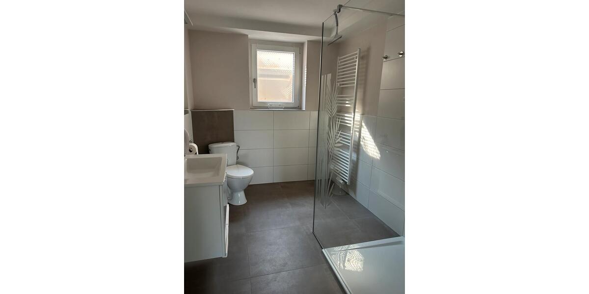 Etagenwohnung Emskirchen - 2 Zimmer, 80 m&sup2;, 750&euro; | Angebot:25934680