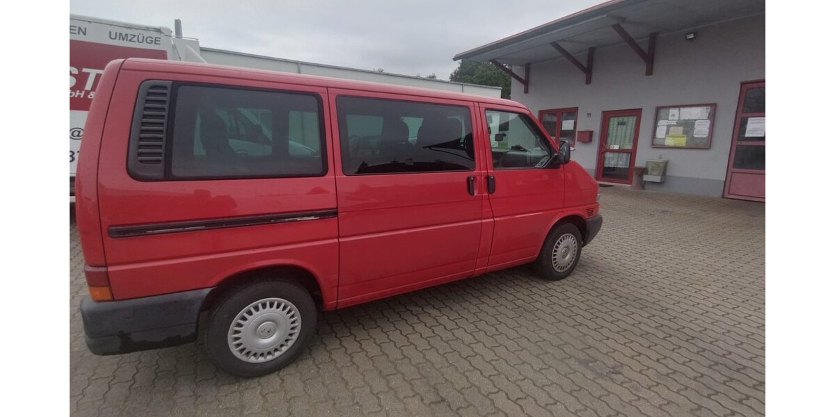 VW T4 Multivan 361.000 km 6.900 &euro; Winkelhaid 90610