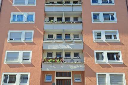 Haus Nürnberg Kleinweidenmühle - 30 Zimmer, 801 m&sup2;, 1.950.000&euro; | Angebot:25313415