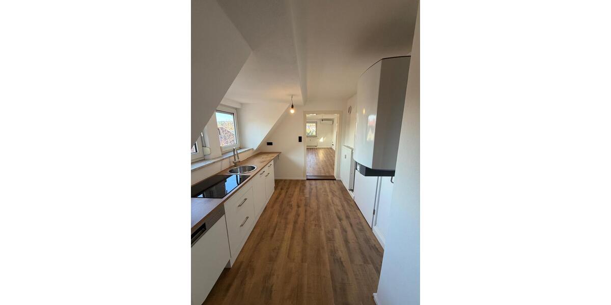 Dachgeschoßwohnung Windsbach - 2 Zimmer, 61 m&sup2;, 159.000&euro; | Angebot:25321684