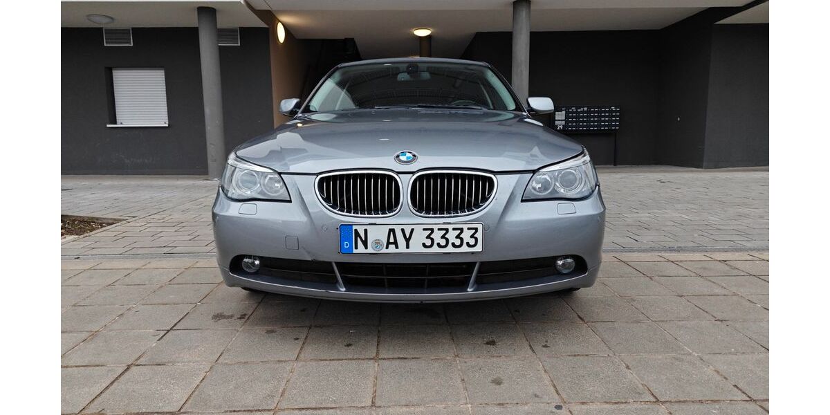 BMW 523 207.000 km 4.300 &euro; Nürnberg 90439