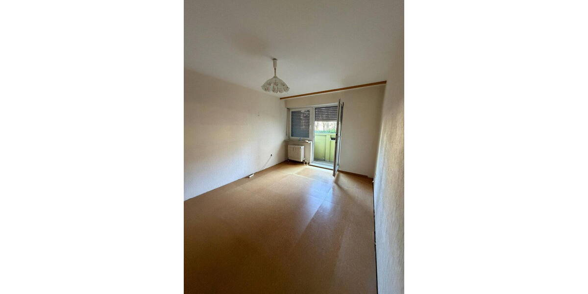 Etagenwohnung Nürnberg Langwasser - 3 Zimmer, 80 m&sup2;, 250.000&euro; | Angebot:25927760