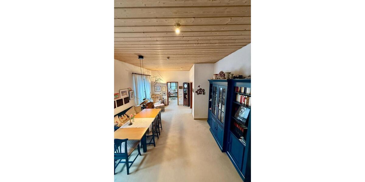 Erdgeschoßwohnung Pyrbaum - 4 Zimmer, 165 m&sup2;, 1.590&euro; | Angebot:26225856