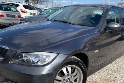 BMW 318 253.500 km 2.600 &euro; Nürnberg 90431