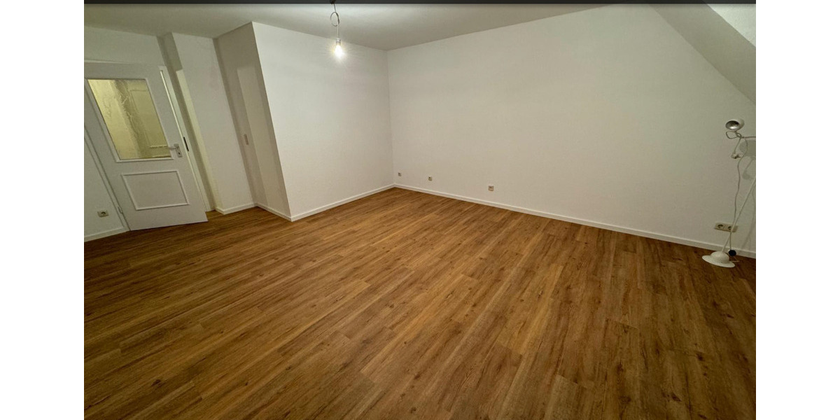 Etagenwohnung Erlangen Am Anger - 3 Zimmer, 54 m&sup2;, 1.190&euro; | Angebot:25614775