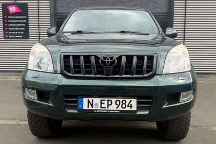 Toyota Land Cruiser 302.000 km 19.900 &euro; Nürnberg 90425