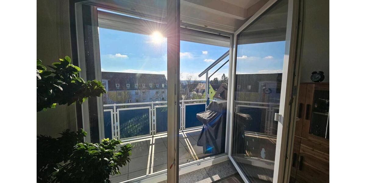 Dachgeschoßwohnung Herzogenaurach - 4 Zimmer, 108 m&sup2;, 395.000&euro; | Angebot:23759237