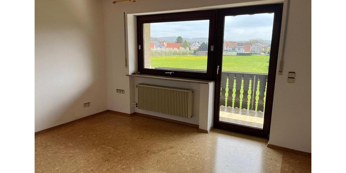 Etagenwohnung Forchheim - 4 Zimmer, 107 m&sup2;, 960&euro; | Angebot:25299680