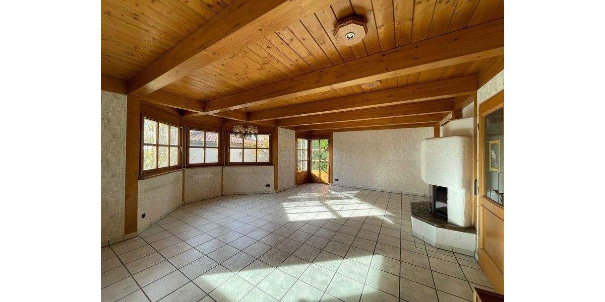 Einfamilienhaus Lauf - 7 Zimmer, 220 m&sup2;, 895.000&euro; | Angebot:25699392