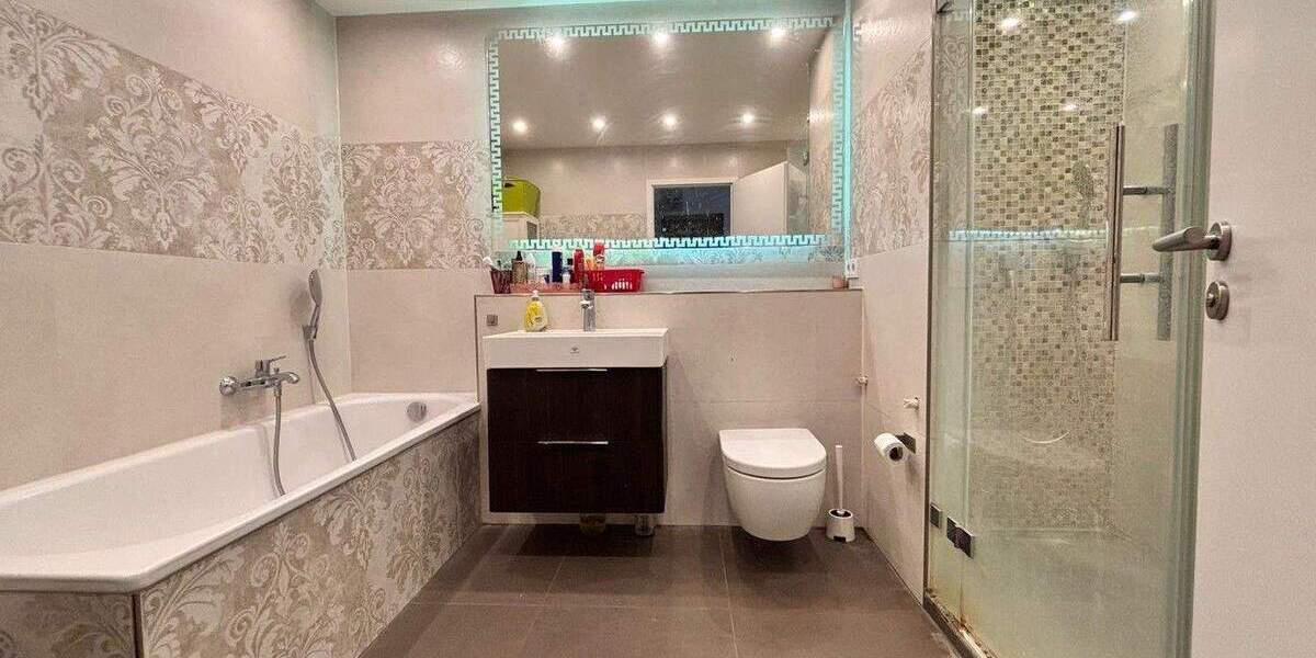 Reihenmittelhaus Erlangen Eltersdorf - 5 Zimmer, 145 m&sup2;, 729.000&euro; | Angebot:25865533