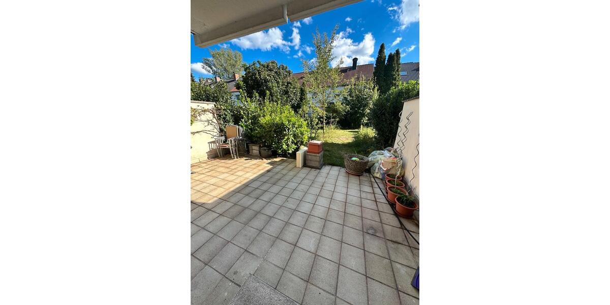 Reihenhaus Erlangen Bruck - 6 Zimmer, 130 m&sup2;, 1.800&euro; | Angebot:27617127