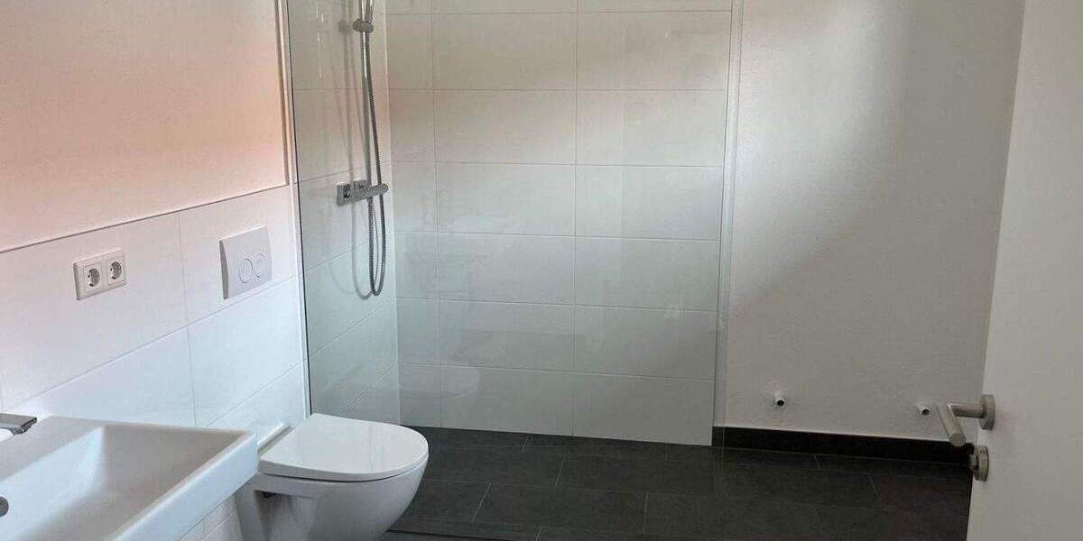 Doppelhaushälfte Markt Erlbach Eschenbach - 5 Zimmer, 121 m&sup2;, 1.690&euro; | Angebot:25666569