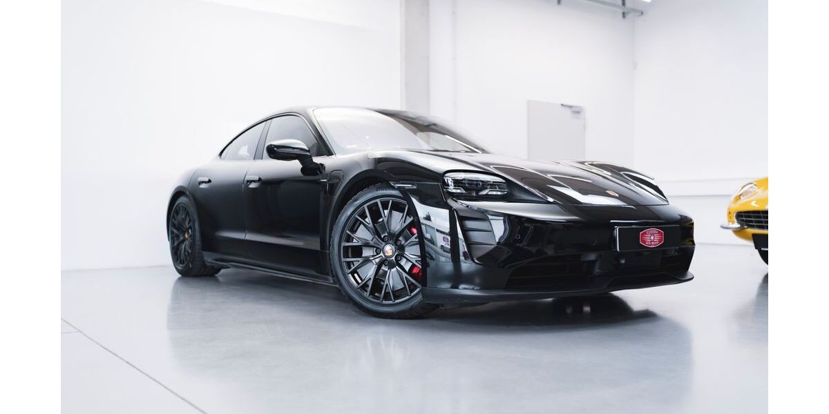 Porsche Taycan 61.000 km 72.500 &euro; Nürnberg 90408