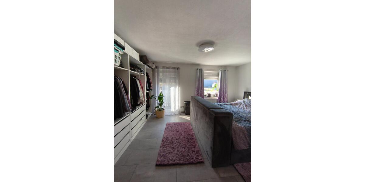 Reihenhaus Schwabach - 4 Zimmer, 95 m&sup2;, 420.000&euro; | Angebot:25634954