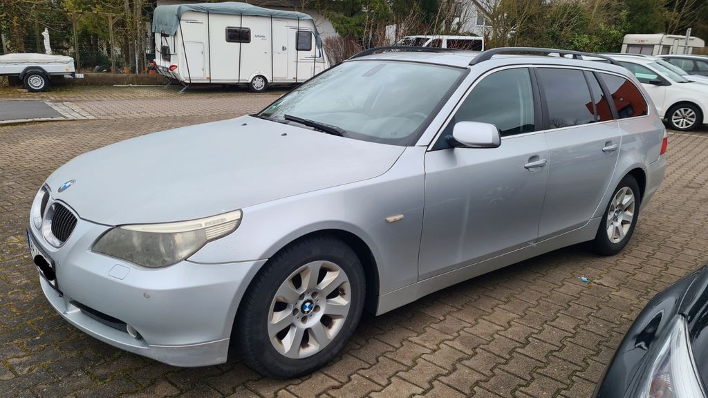 BMW 523 233.000 km 2.400 &euro; Baiersdorf 91083