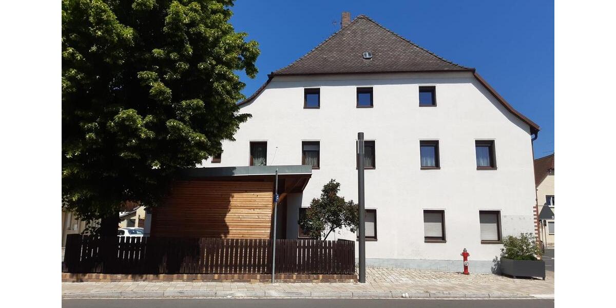 Erdgeschoßwohnung Baiersdorf - 5 Zimmer, 135 m&sup2;, 1.850&euro; | Angebot:24801721