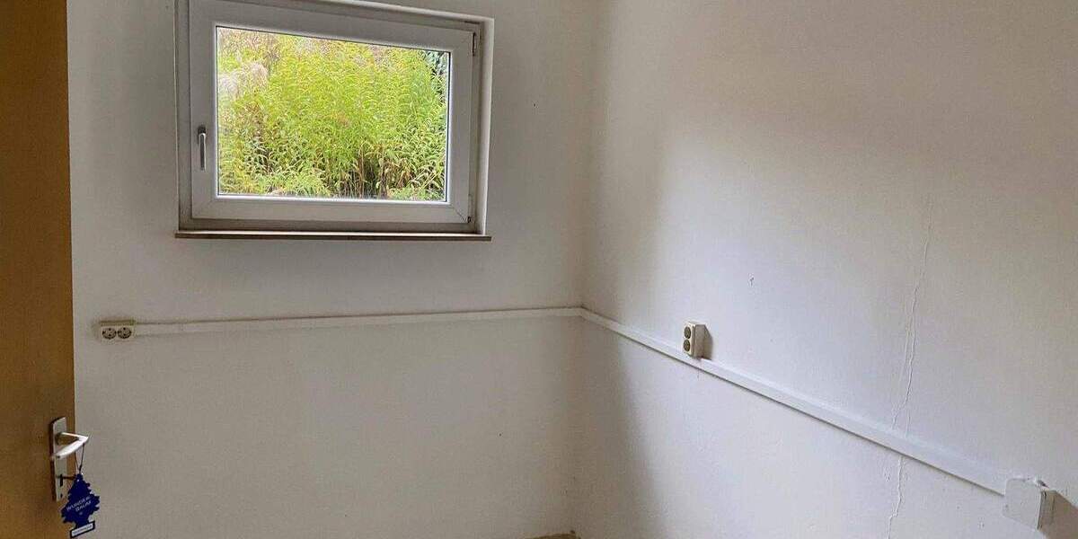 Mehrfamilienhaus, Wohnhaus Nürnberg Kettelersiedlung - 7 Zimmer, 208 m&sup2;, 665.000&euro; | Angebot:25668862