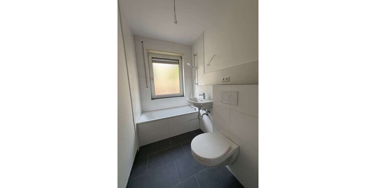 Etagenwohnung Nürnberg Sankt Leonhard - 3 Zimmer, 66 m&sup2;, 753&euro; | Angebot:27279696