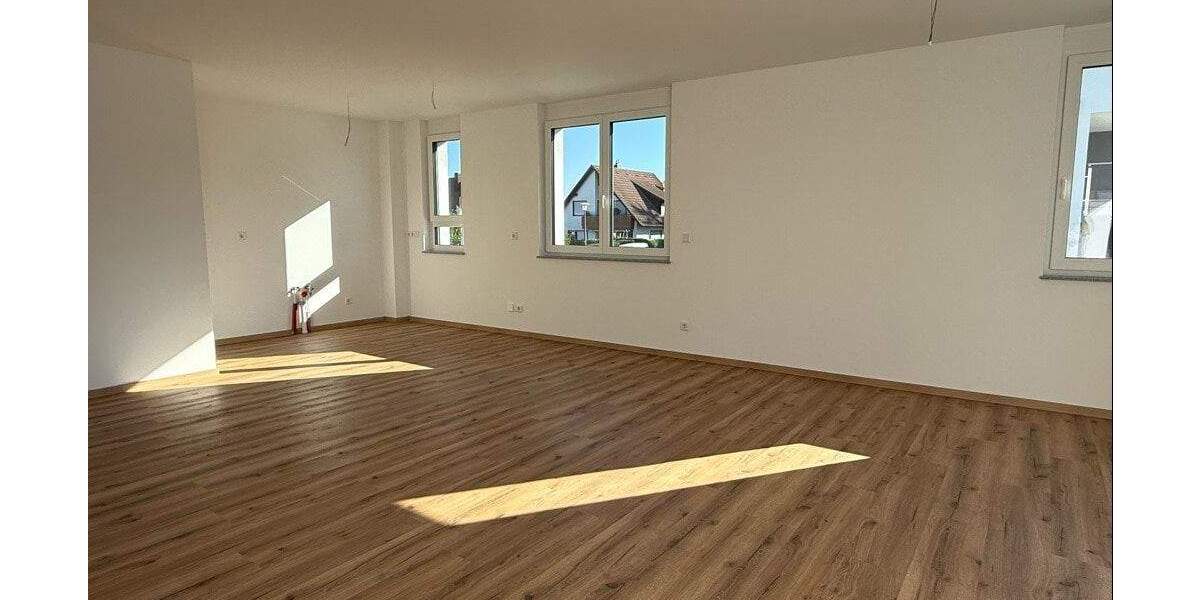 Etagenwohnung Roßtal - 3 Zimmer, 94 m&sup2;, 479.000&euro; | Angebot:25732102
