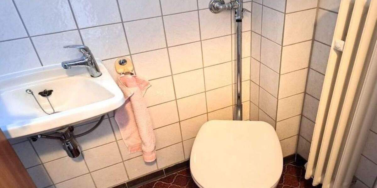 Reihenmittelhaus Nürnberg Weiherhaus - 5 Zimmer, 146 m&sup2;, 470.000&euro; | Angebot:25735708