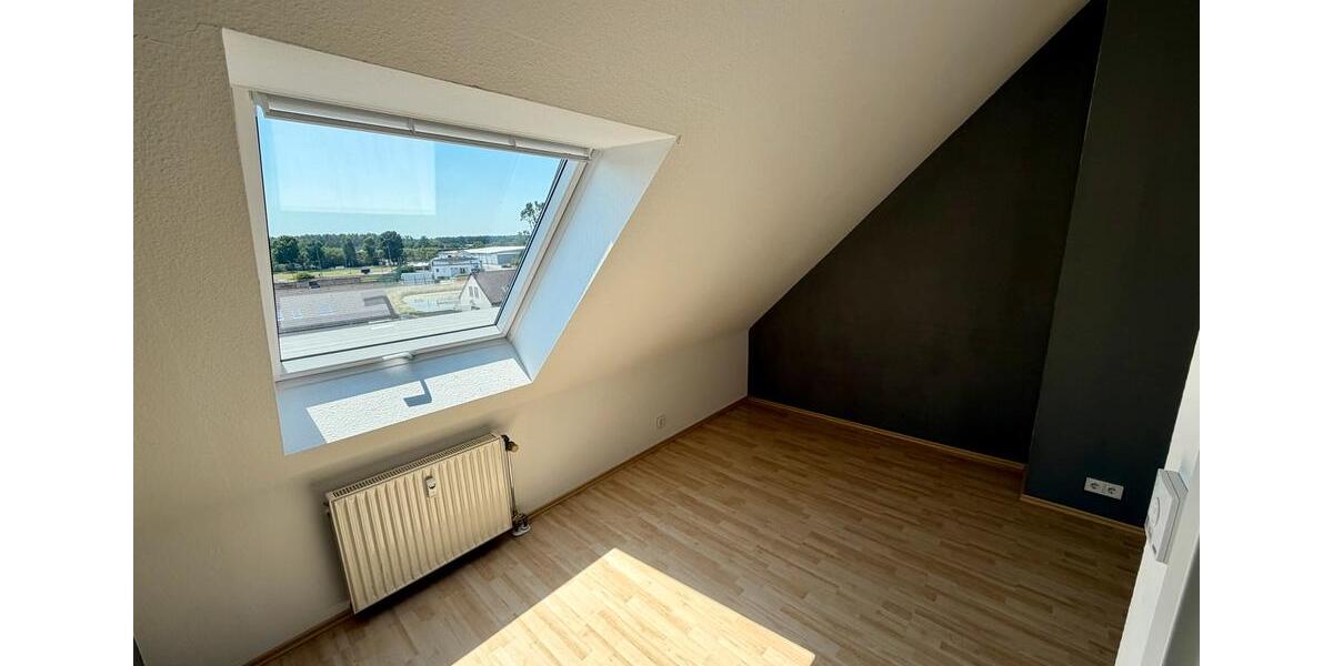 Etagenwohnung Röttenbach - 4 Zimmer, 103 m&sup2;, 219.000&euro; | Angebot:27093512