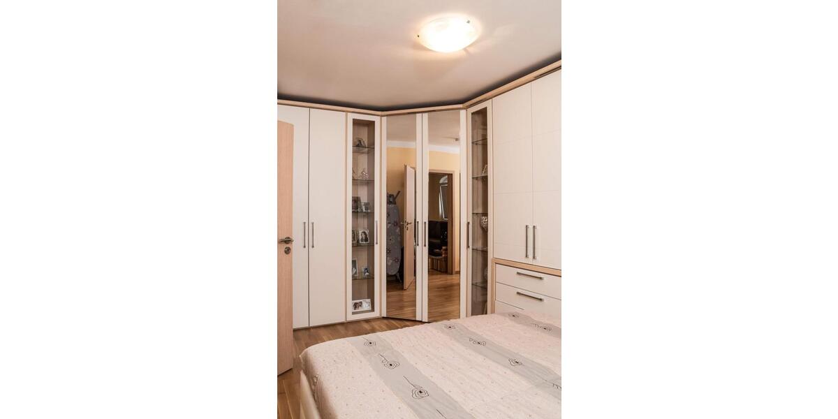 Etagenwohnung Nürnberg Hasenbuck - 3 Zimmer, 78 m&sup2;, 1.300&euro; | Angebot:25864853