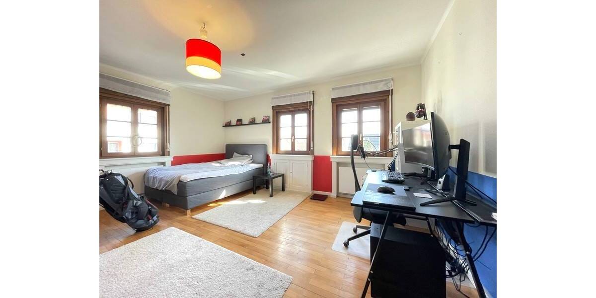 Einfamilienhaus Lauf - 6 Zimmer, 193 m&sup2;, 850.000&euro; | Angebot:26043889