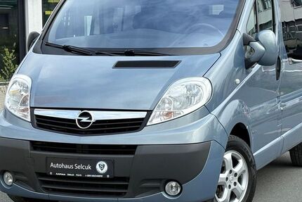 Opel Vivaro 184.000 km 10.990 &euro; Fürth (bei Nürnberg) 90768