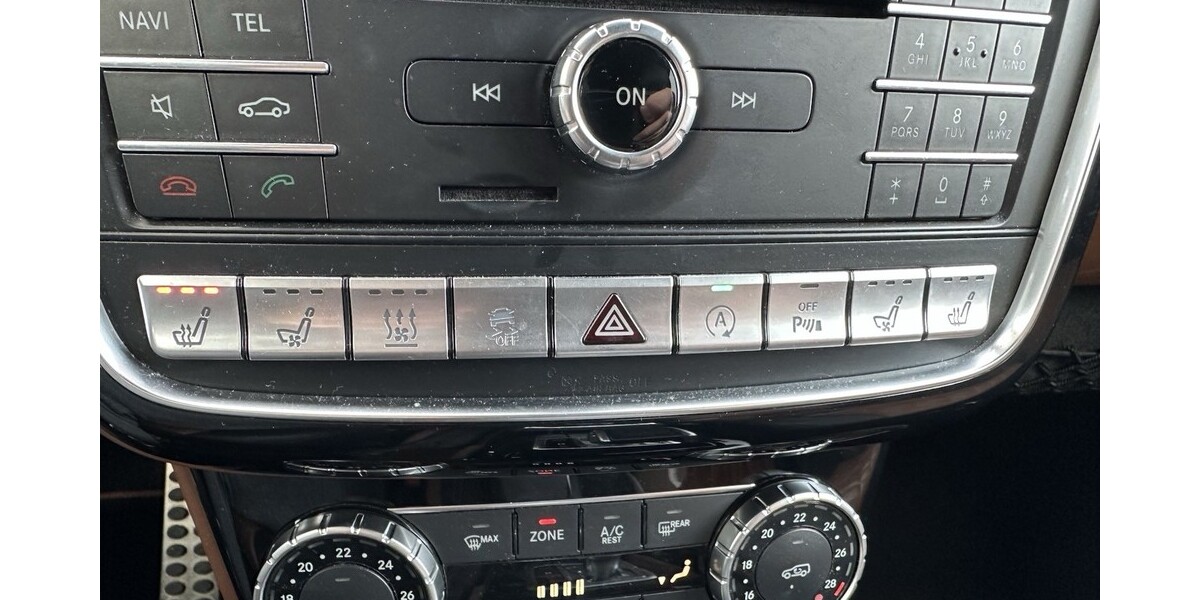 Mercedes-Benz G63 AMG 73.200 km 85.990 &euro; Fürth 90744