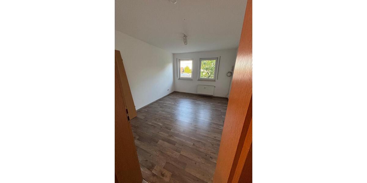 Erdgeschoßwohnung Fürth Eigenes Heim - 3 Zimmer, 76 m&sup2;, 1.350&euro; | Angebot:27595702