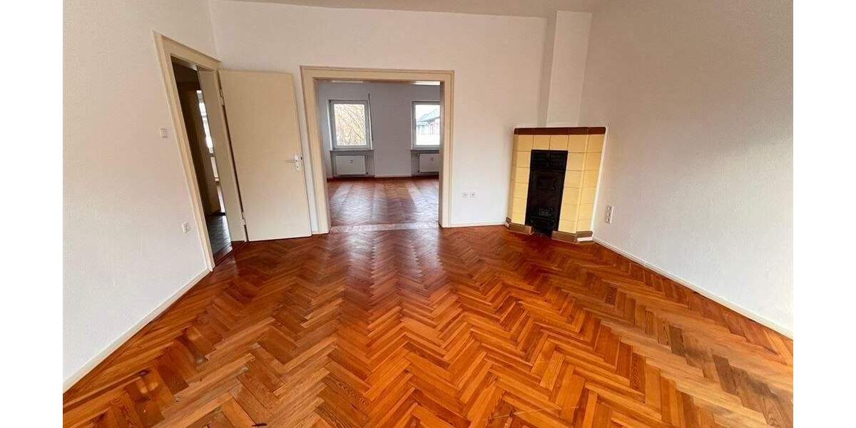 Etagenwohnung Nürnberg Gleißhammer - 3 Zimmer, 100 m&sup2;, 1.200&euro; | Angebot:25661487