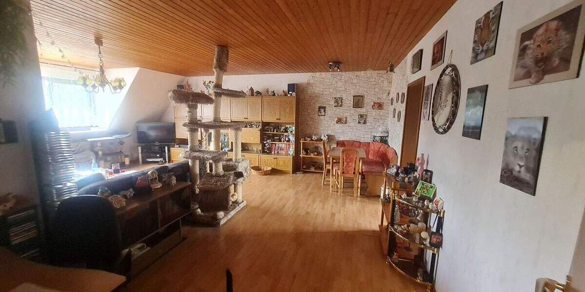 Etagenwohnung Rednitzhembach - 3 Zimmer, 83 m&sup2;, 199.900&euro; | Angebot:25664521