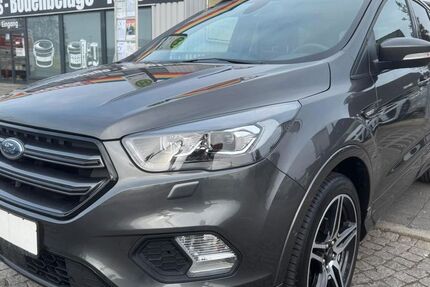 Ford Kuga 60.452 km 17.990 &euro; Nürnberg 90431