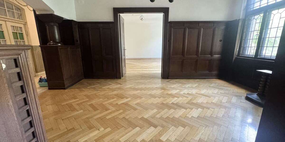 Etagenwohnung Nürnberg Kleinweidenmühle - 8 Zimmer, 250 m&sup2;, 2.500&euro; | Angebot:26827234