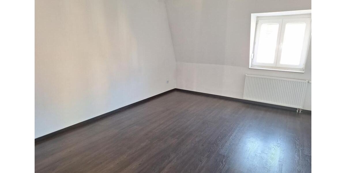 Etagenwohnung Nürnberg Gärten bei Wöhrd - 3.5 Zimmer, 77 m&sup2;, 990&euro; | Angebot:25941950