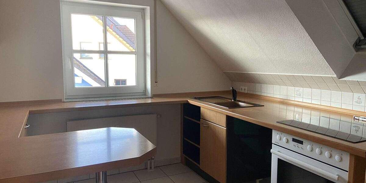 Etagenwohnung Heroldsbach Oesdorf - 4 Zimmer, 127 m&sup2;, 1.075&euro; | Angebot:25768294