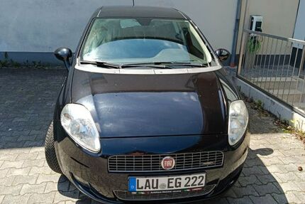 Fiat Punto 137.000 km 2.490 &euro; Nürnberg 90459