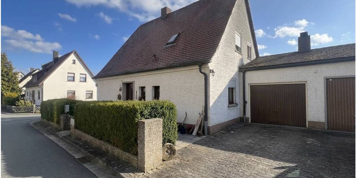 Einfamilienhaus Großhabersdorf - 7 Zimmer, 159 m&sup2;, 269.000&euro; | Angebot:26486797