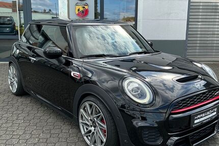 Mini John Cooper Works 46.329 km 23.990 &euro; Eckental 90542