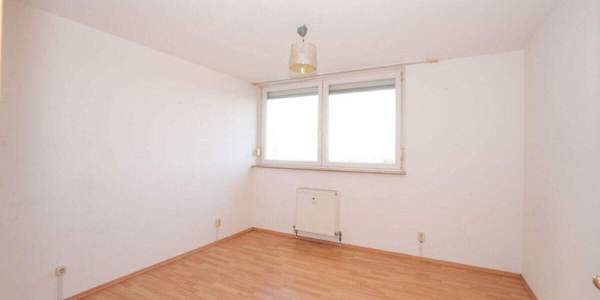 Etagenwohnung Erlangen Büchenbach - 3 Zimmer, 83 m&sup2;, 249.000&euro; | Angebot:25779564